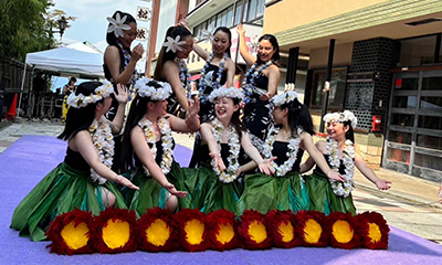 育英大学・育英短期大学 ハワイアン部
